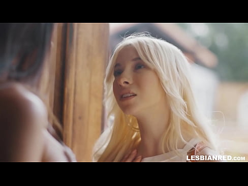 ❤️ Tjejen kommer hem några månader senare och slutar med att äta sin styvmors fitta. ️ Sexvideo at us sv.hentai-id.ru ❤